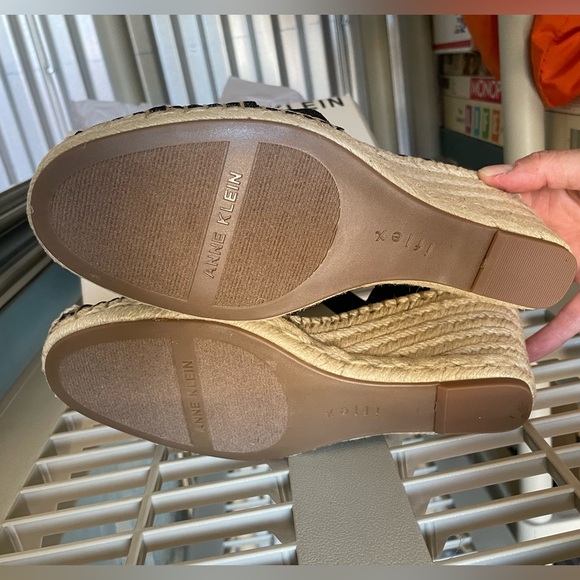 Anne Klein Black Sandals - Picture 3 of 7